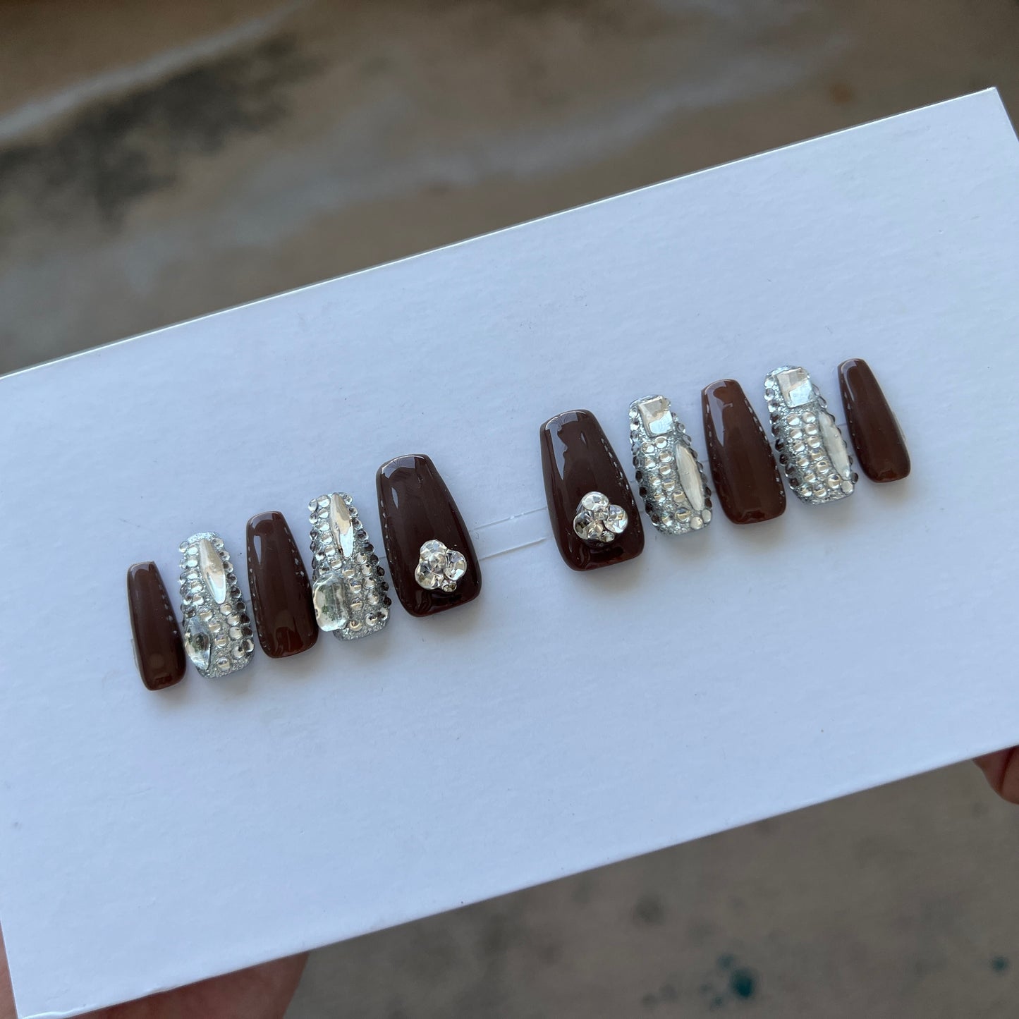 Shine like Diamond Press on nails