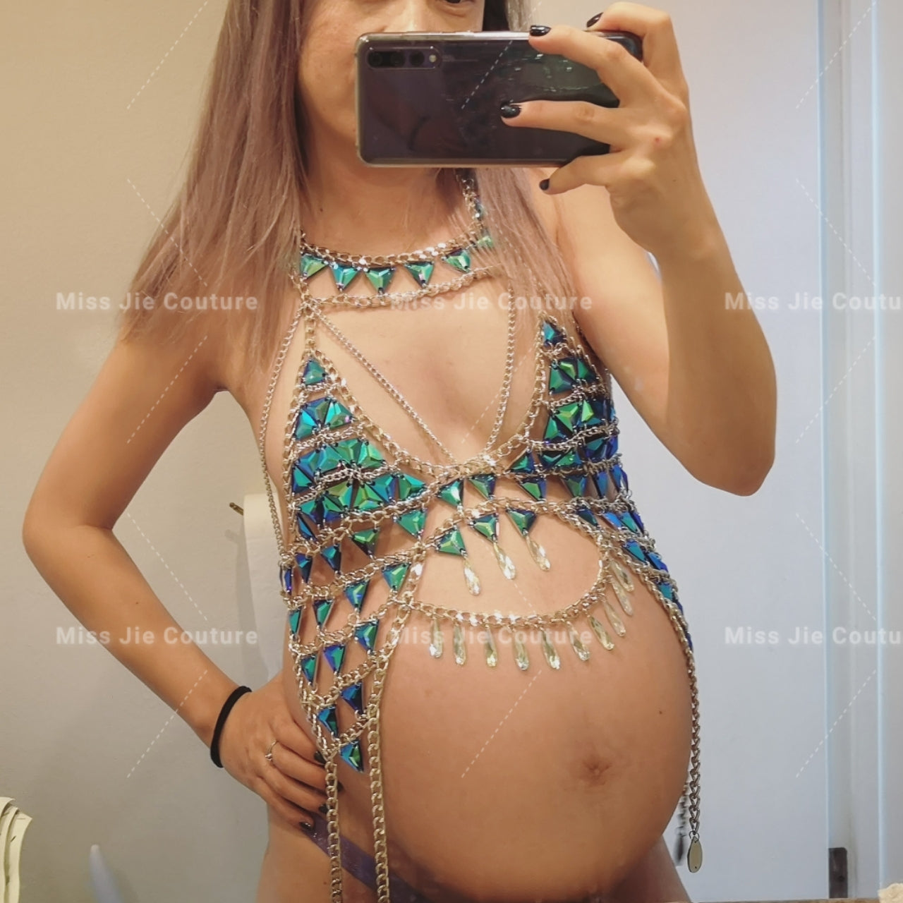 Beverly Jewelry Chain Crop Top
