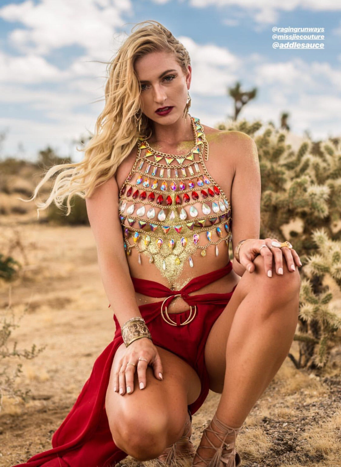 Addles Gold Chain Jewelry Top