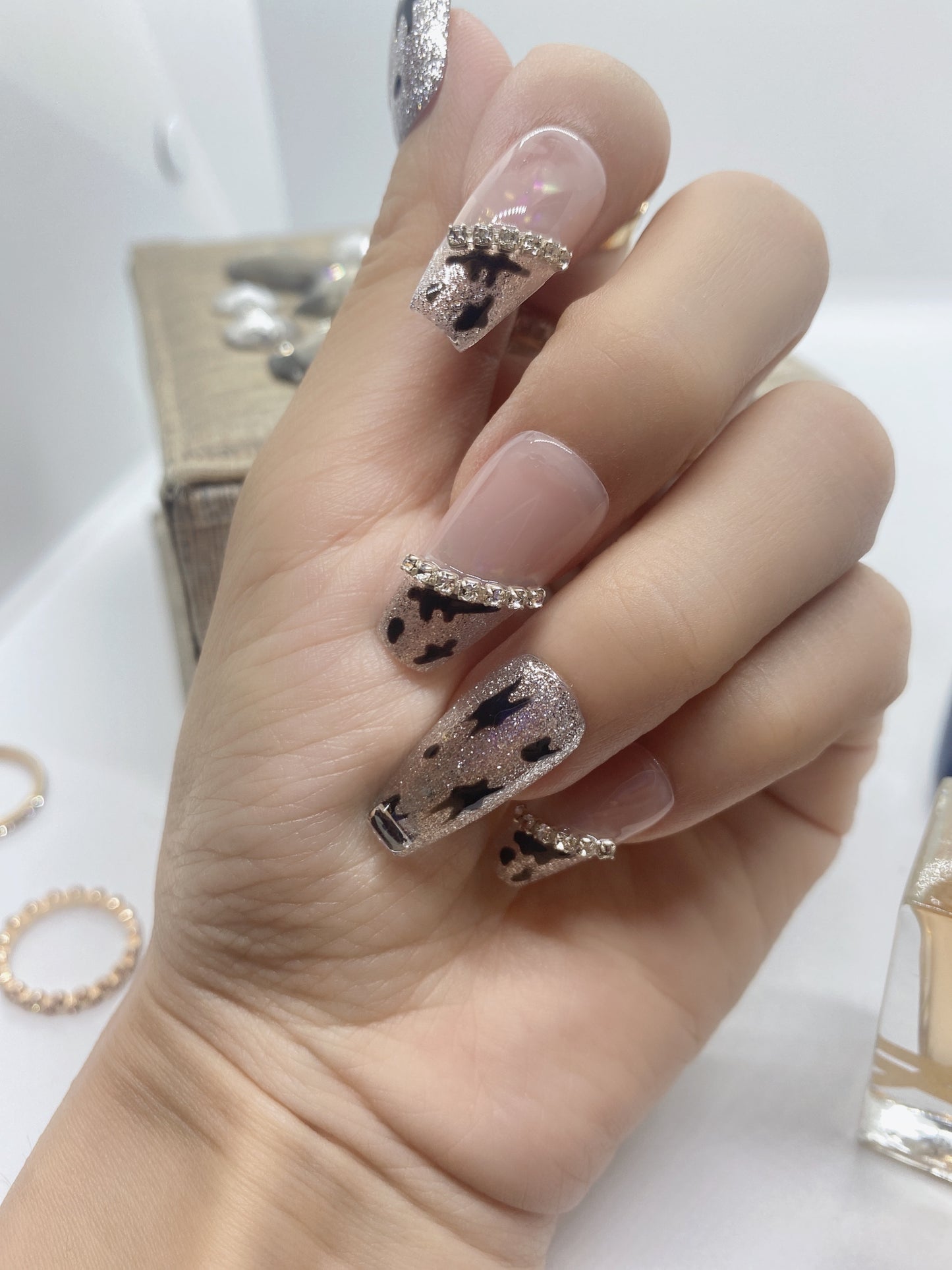 10 pcs luxury coffin painted leopard print press on nail with flash diamond crystal Rhinestones