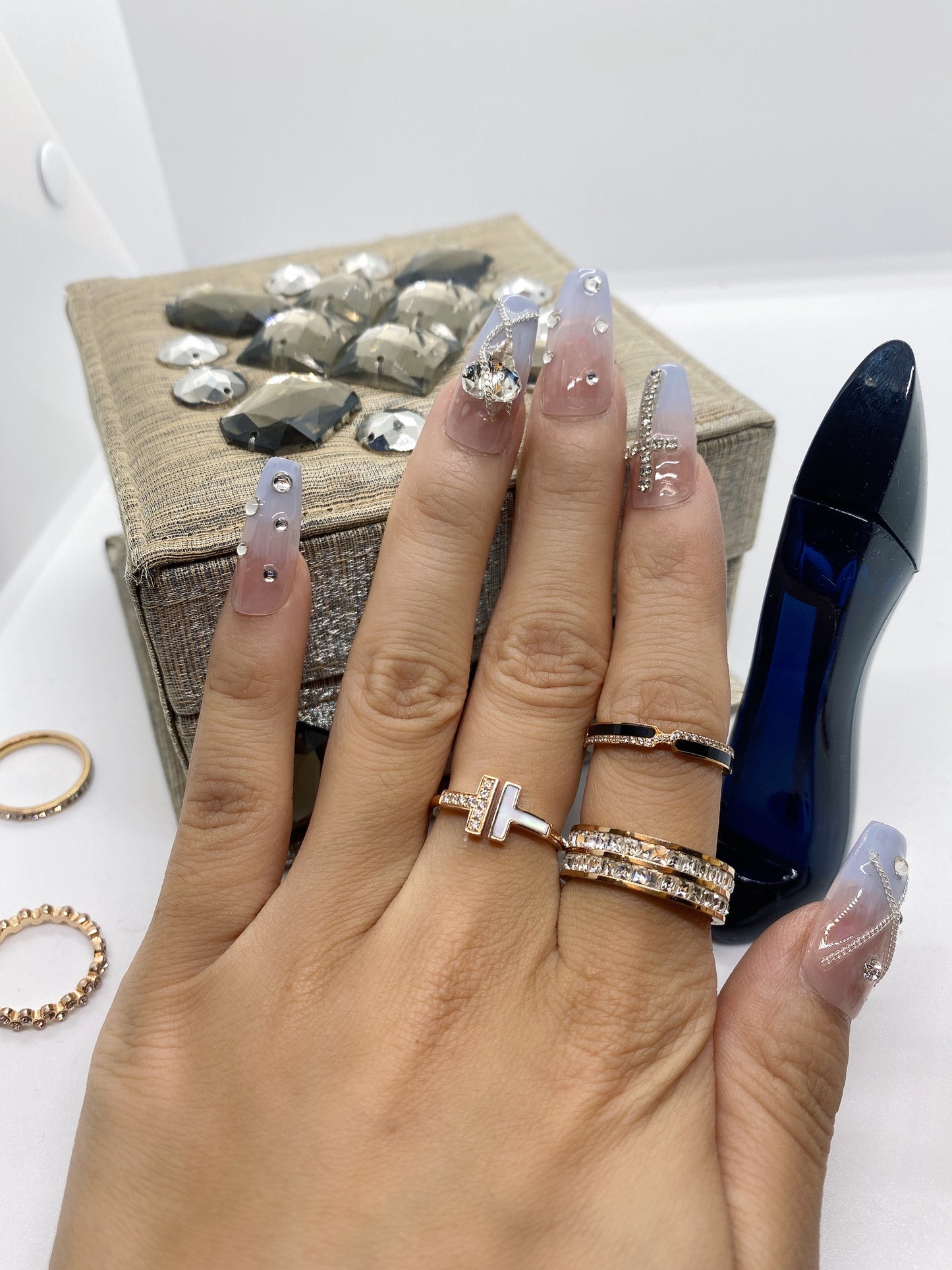 10 pcs luxury Gradient light blue coffin fake press on nail customized nail flash diamond cross Rhinestones